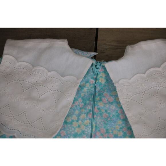 VINTAGE The Childrens Hour by Jan Briggs Girls Pleated Lace Floral Dress Size 7 - Picture 8 of 10